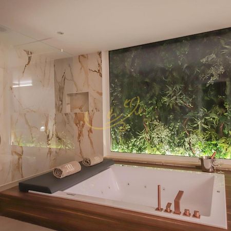 Alberobbe Luxury Rooms Альберобелло Экстерьер фото